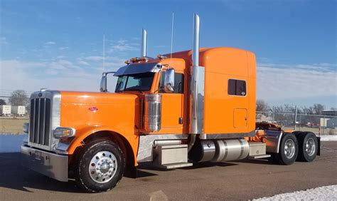 Used Paccar Powered 389 Heading Out Peterbilt Of Sioux Falls