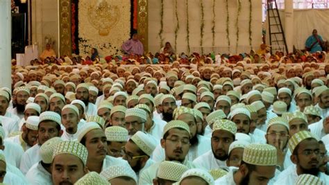 How Bohra Muslims Set Themselves Apart The World From Prx