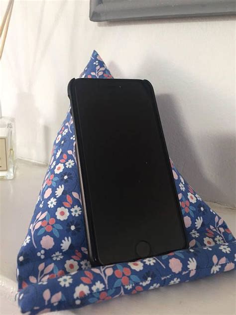 Moko tablet pillow stand, soft bed pillow holder fits up to 11″ pad. Phone pillow, iPad pillow, iPhone pillow, mobile phone holder, tablet holder, phone beanie ...