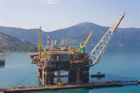 Brazil's petrobras disqualifies excelerate energy's bid on lng lease. Petrobras To Delever, As Big Oil Salivates Over Brazil's ...