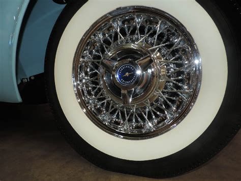 55 57 Ford Thunderbird Accessories And Options Thunderbird Wire Wheels