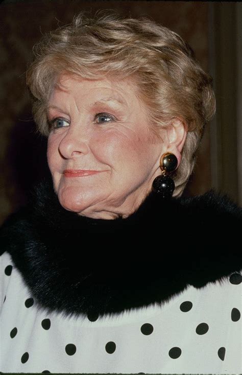 19 times elaine stritch taught us how to wear clothes style icon elaines how to wear