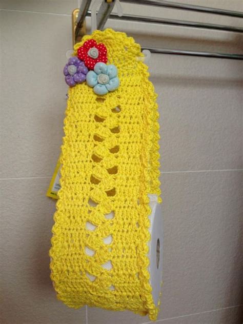 Recessed toilet paper holder (aka working with small spaces). Crochet toilet paper holder | Made by me | Pinterest ...