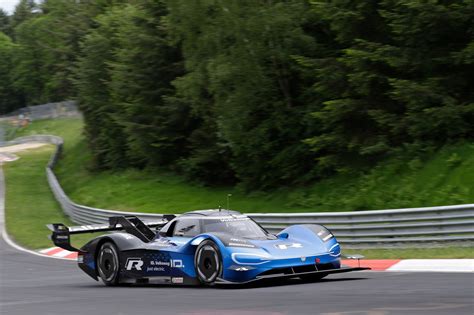 The Volkswagen Idr Just Slaughtered The Nurburgring Heres How Fast