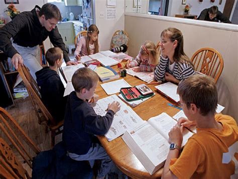 If you don't like school, homeschooling might seem like the perfect solution. Homeschooling: Educazione parentale in Italia La scuola ...