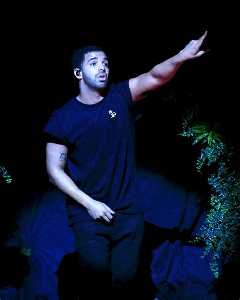 Drake Leads Bet Award Nominations With 9