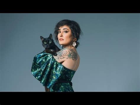 Sitemiz 24 saat kesintisiz yayın yapmaktadır. Melek Mosso - Keklik Gibi Uzun Versiyon - YouTube