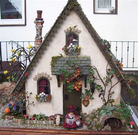 Karin Caspar Miniature Fairy Gardens Fairy Garden Houses Doll House