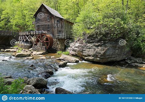 Grist Mill E Glade Creek Foto De Stock Imagem De Madeira 161131332