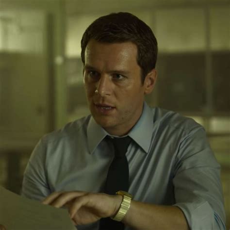 Metacritic tv reviews, mindhunter, the david fincher series set in the 1979 where two fbi special agents (holt mccallany and jonathan groff) in the elite serial crime unit. Mindhunter Season 2 Episode 3 Recap