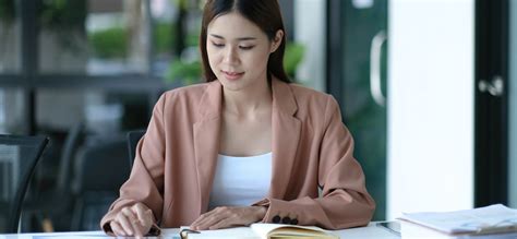 Five Smart Financial Moves To Make In Your 20s Grey Journal