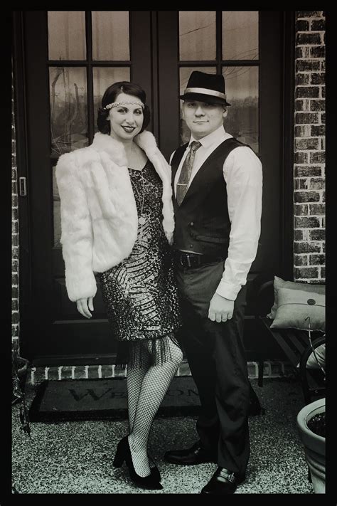 1920s Couples Costume Or Roaring Twenties Flapper And Gangster Costumes