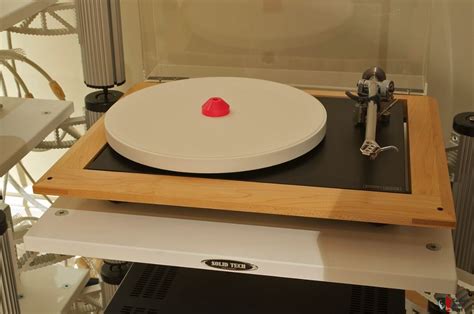 Rega P9 Turntable In Maple Finish With Rb1000 Tonearm Photo 1366971