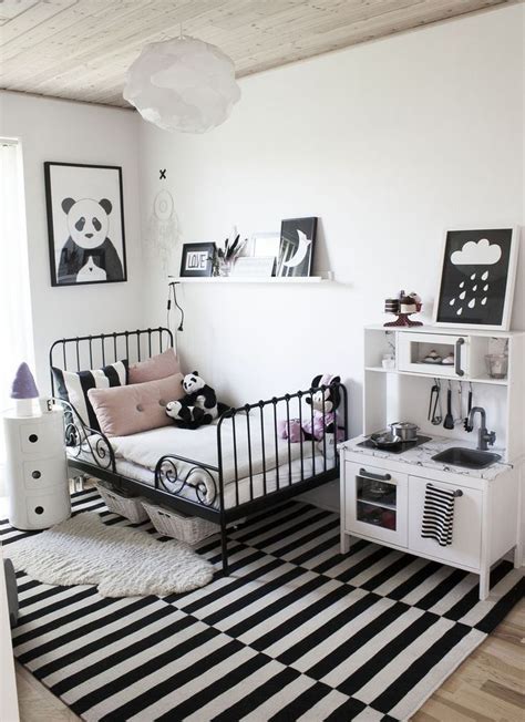 60 Best Stylish Black And White Bedroom Ideas