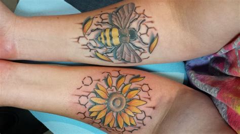 9 Best Sunflower With Bee Tattoo Images On Pinterest Tattoo Ideas
