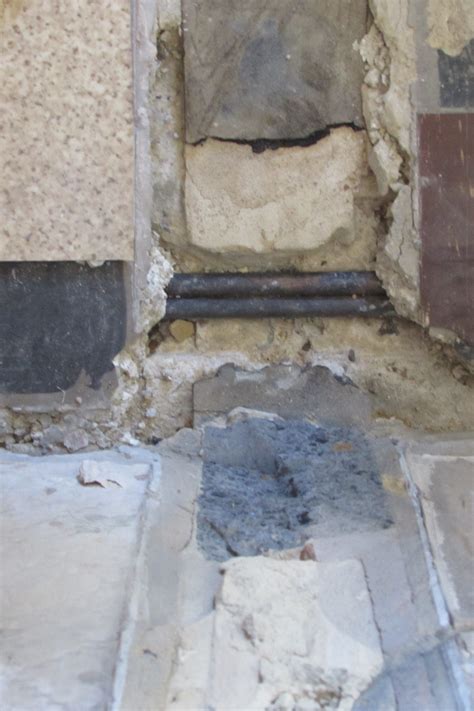 When stainless steel is directly connected to copper, copper galvanic corrosion occurs. How to connect to copper pipes in screed