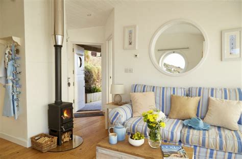 2 superb properties to book. The Edge - adorable cottage for rent in Cornwall (UK)