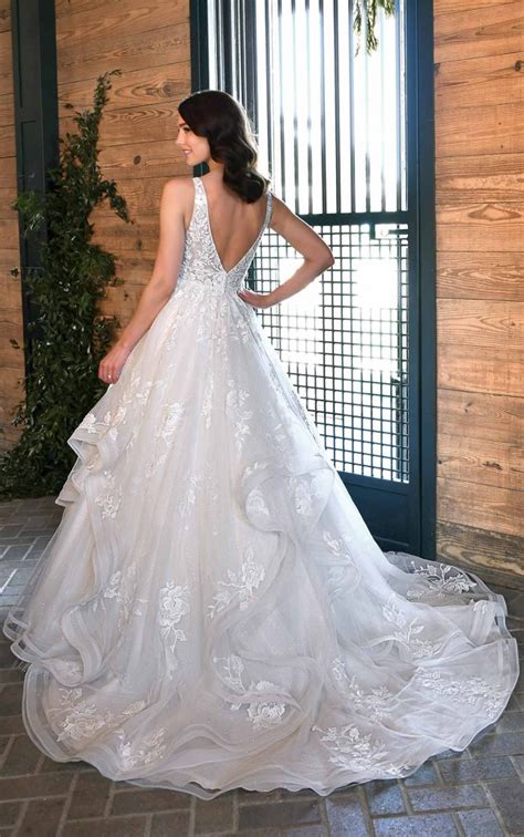 Essense Of Australia Style D3384 New Wedding Dress Save 18 Stillwhite