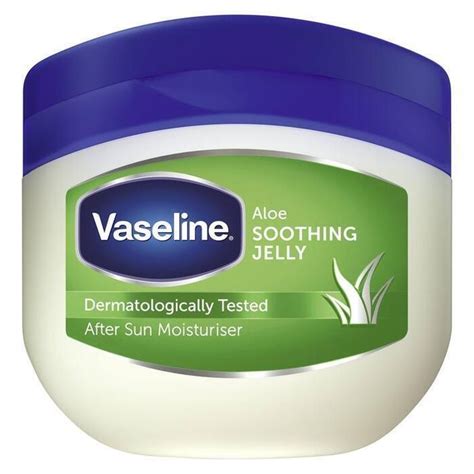 Ways to uses of vaseline petroleum jelly for beautiful skin and hair. Vaseline Aloe soothing petroleum jelly (100ml)