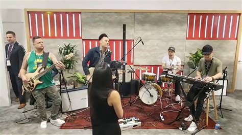 Unlike some other live streaming clients that require these are similar to what apple has done on the mac and more recently ipad 2 with photo booth and. Live Stream Harmony Booth NAMM2019 - YouTube