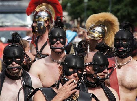 Der vorstand berliner csd e.v. Queer durch die Hauptstadt: 35. CSD Berlin! - maskworld.com