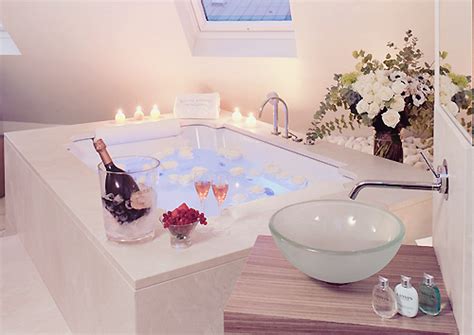 Explore the varied romantic bathtubs ranges on alibaba.com and shop for these products within budget. Emtalks: What To Do/Things to do on Valentines Day