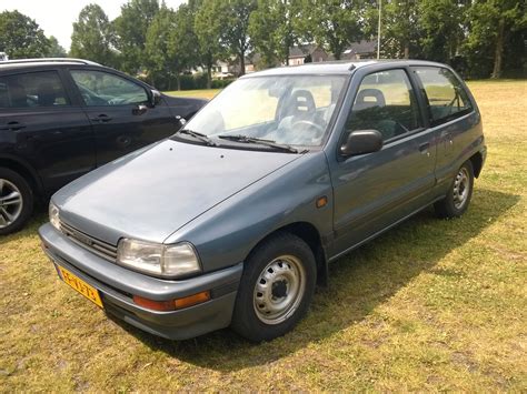 1992 Daihatsu Charade 1 3i 16V EFI TX Automatic Subaru V Flickr