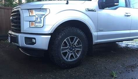 2001 Ford f150 lariat tire size