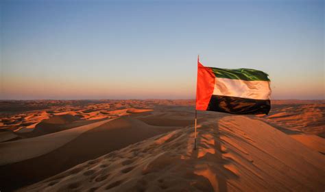 Moreeb dune is one of the highest sand hills in the world. A guide to Liwa Oasis and the Moreeb dune - Against the ...