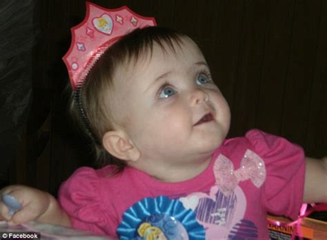 Lana Bailey Body Of Missing 18 Month Old Girl Found On Kansas Farm Daily Mail Online