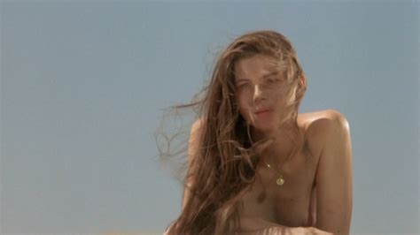 Nude Video Celebs Benedicte Loyen Nude Gaspard Et Robinson 1990
