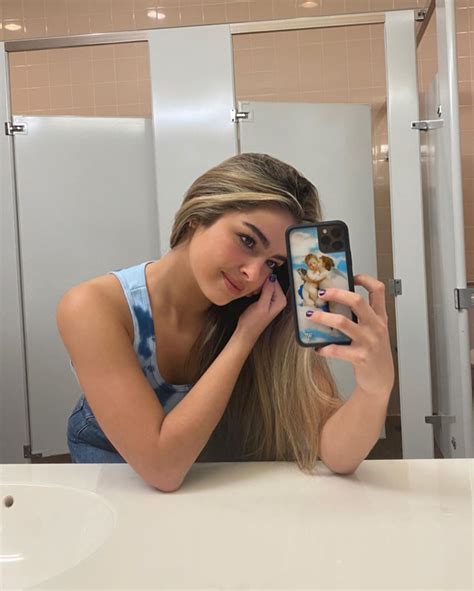 Addison rae easterling (born october 6, 2000) is an american social media personality, dancer, and singer. Addison Rae (addisoneasterling) â€" Instagram - 1 : luvcelebs