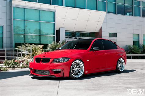 Some people call it the '2jz' of german engines, but we think the n54 is on a whole new level. Custom E90 BMW 335i rides on SSR Wheels | BMW Car Tuning