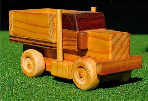 Plan 610 Easy Toy Truck With Bonus Wooden Toy Plans