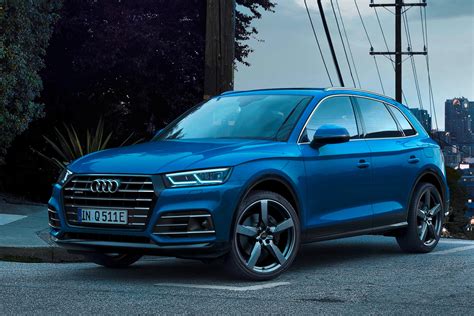 Suv (sports utility vehicle) segment: 2020 Audi Q5 Hybrid Review, Trims, Specs and Price | CarBuzz