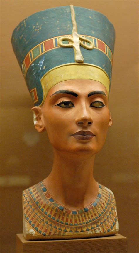 Busto De Nefertiti 1550 1295 Ac Autor Tutmose Arte Egipcio El