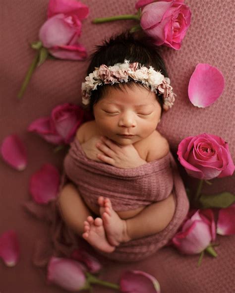 13 Gorgeous Photos Of Newborn Babies By Bethany Hope