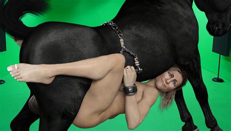 Rule 34 Belly Riding Female Hardcore Horse Jennifer Aniston