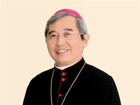 Akinade nỗ lực đột phá, đưa bóng xuống sát biên ngang, rồi căng ngang vào trong. Phỏng vấn Đức cha Chủ tịch Ủy ban Mục vụ Di dân - HĐGMVN