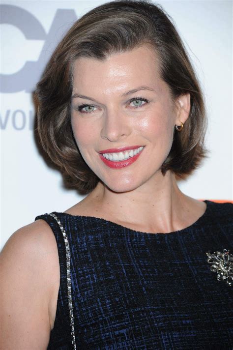 Milla Jovovich 2014 Aaspca Passion Awards Coctail Party In Bel Air
