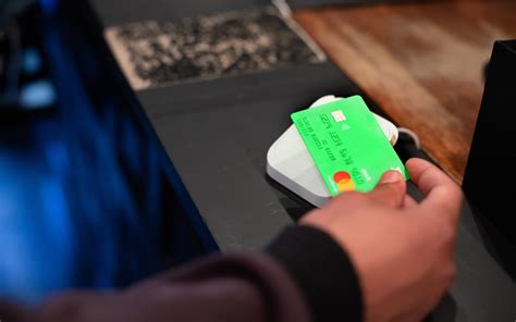 Free transferwise debit card with free atm withdrawals up to £200 (or your currency's equivalent) per month. TransferWise launches a debit card for U.S. travelers, entrepreneurs, and immigrants - Tearsheet