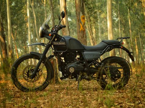 Motorcycles sport bikes girls wallpaper pictures. Royal Enfield Himalayan: New Royal Enfield Himalayan BS-IV ...