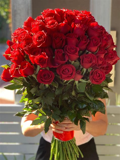 100 Long Stem Red Rose Bouquet Helen Bye Flowers