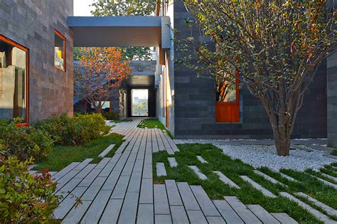 Abandoned Alleyway In Beijing Reinvented As A Stunning Private