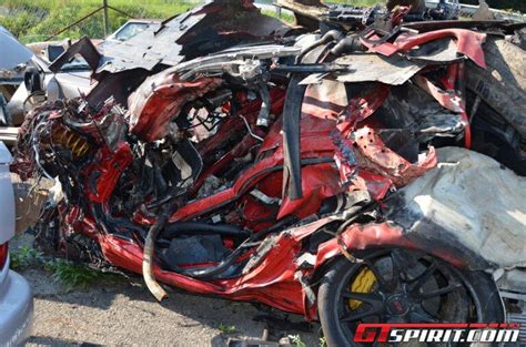 Car Crash Horrific 160mph Porsche Gt2 Rs Wreck Gtspirit