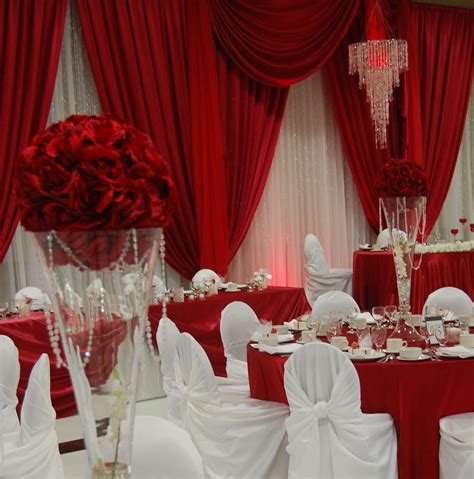 48 Elegant Black And White Valentines Day Decorating. There are lots of