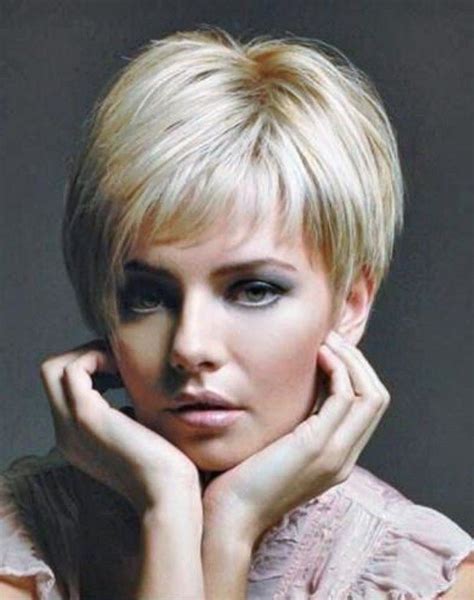 13 Short Hairstyles For Fine Hair Over 60 Info Hairstylecenter