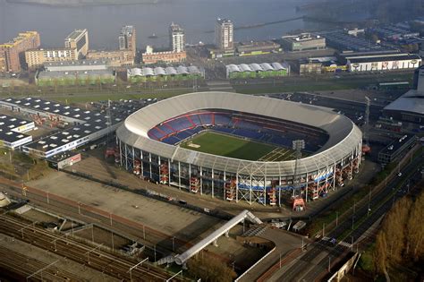 Eredivisie) show all broadcasts with teams of this country: Play-off wedstrijd: Feyenoord - FC Groningen - Jeroen ...