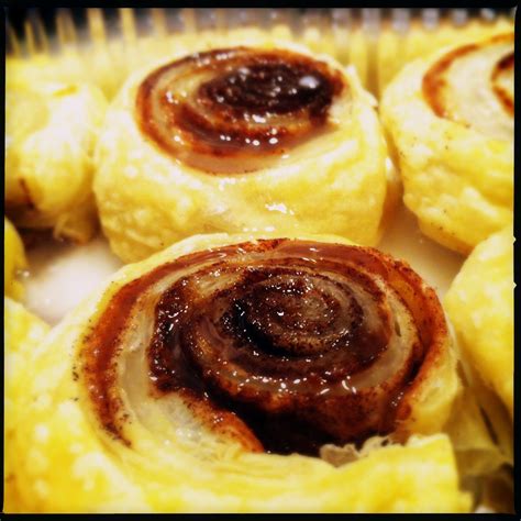 Easy Puff Pastry Cinnamon Rolls