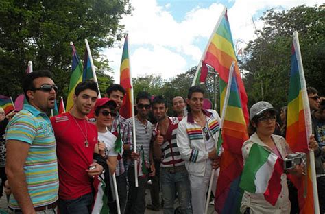 Video Lgbt Iranian Asylum Seekers March In Turkey San Diego Gay And